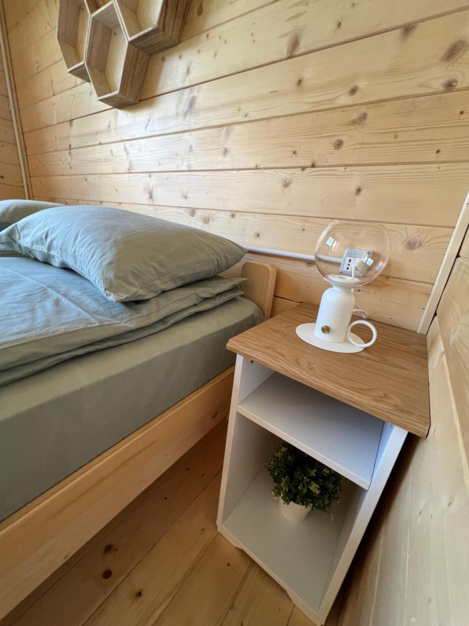 Holiday Bicaz Bungalows On The Lake Extérieur photo