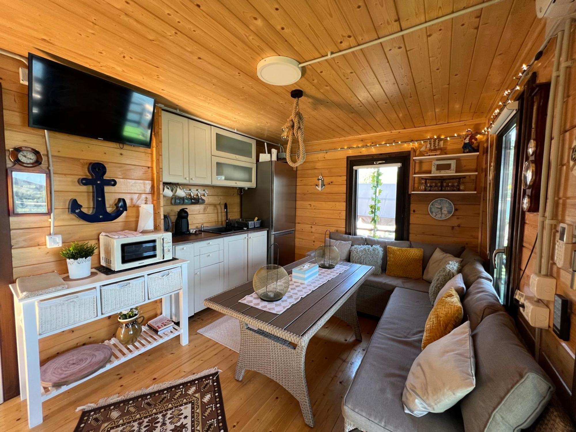 Holiday Bicaz Bungalows On The Lake Extérieur photo